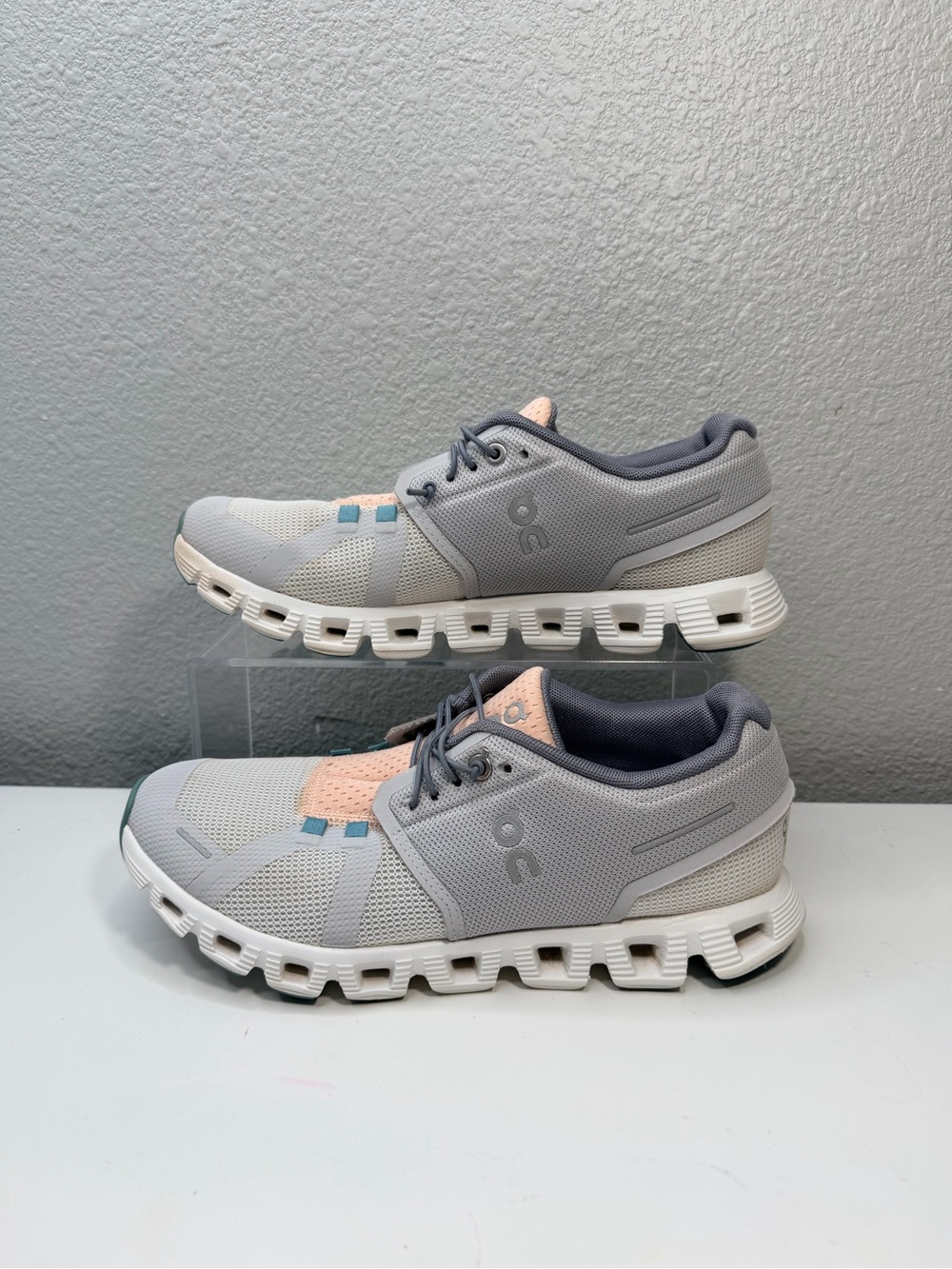 On Cloud 5 Push Women’s Running Shoes Glacier Undyed White Sneakers 69.98353 Sz8 - Picture 2 of 12